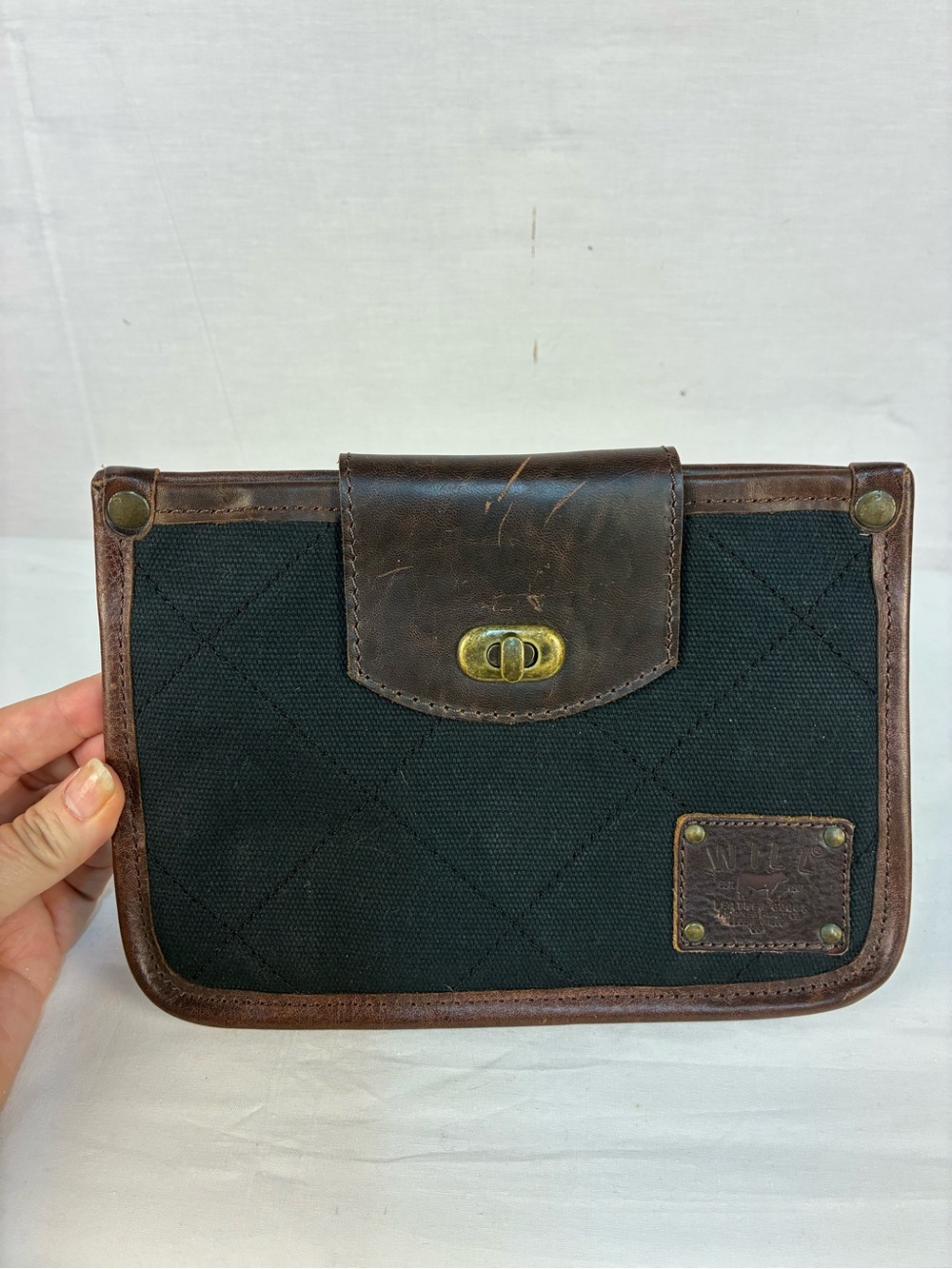 Will Leather Flannel Lined Envelope Style Pouch